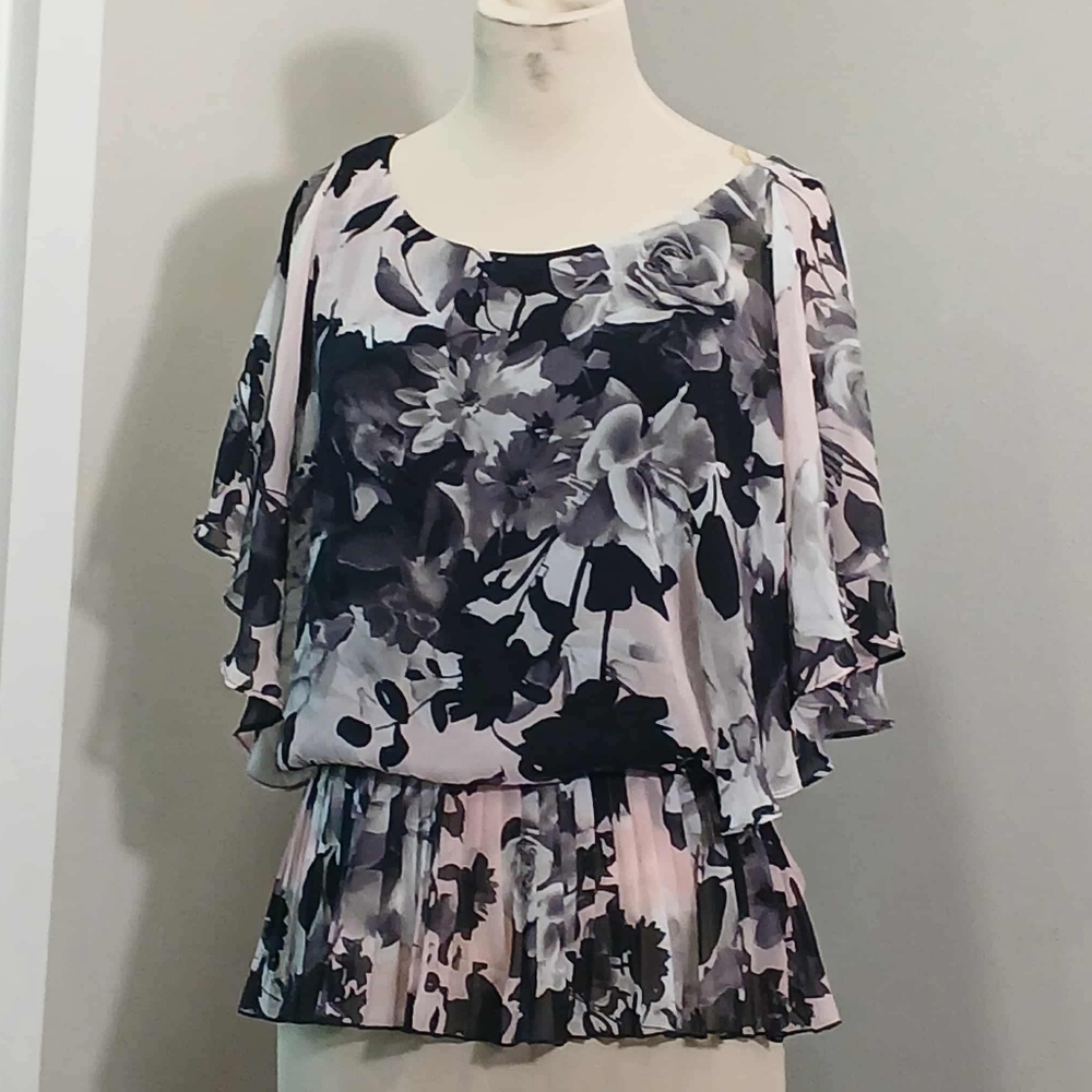 #56 Chic Floral Women's Blouse - Black and Pink